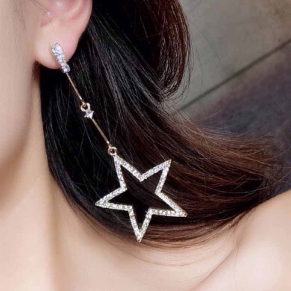 SILVER Rhinestone/Crystal Dangle STAR Earrings